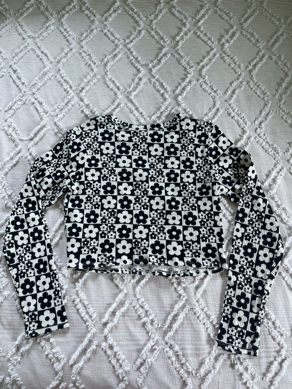 Wild Fable Cropped Top - Picture 2 of 6